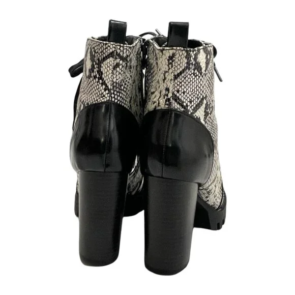 WILD DIVA Lounge Lace Up Boots Snake Print & Black Heeled All Man Made Size 6 - Picture 3 of 5